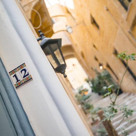 Valletta Most Central Studio Apartment 16Th-Century Building Exterior photo