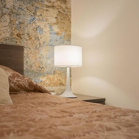 Valletta Most Central Studio Apartment 16Th-Century Building Exterior photo