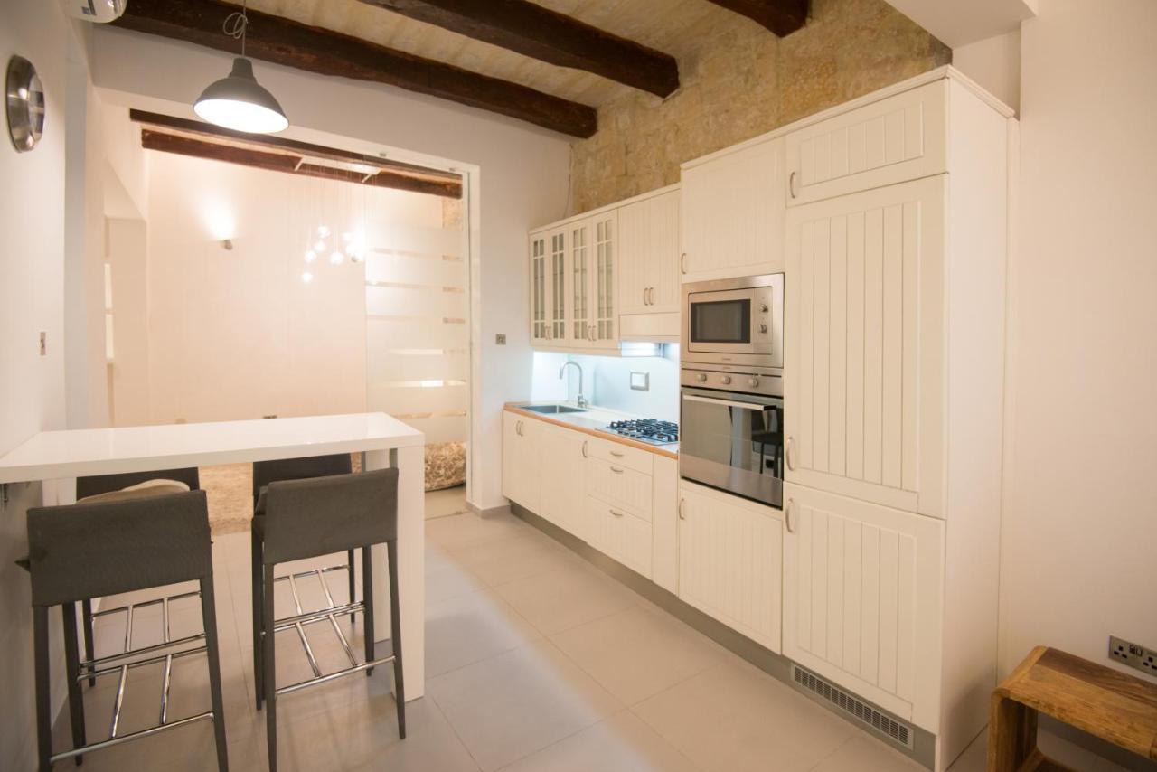Valletta Most Central Studio Apartment 16Th-Century Building Exterior photo